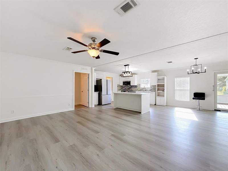 4 bedroom Single Family Residence at 14025 Stag Horn Court, Astatula Meadows Sub, Astatula — photo 3