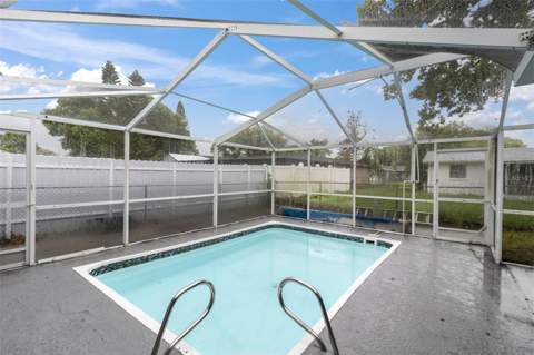 9203 Greenbriar Lane, Port Richey FL - photo 12 of 27