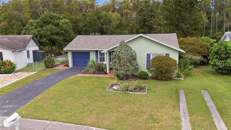 3 bedroom Single Family Residence at 3431 Van Nuys Loop, Seven Spgs Homes, New Port Richey — photo 2