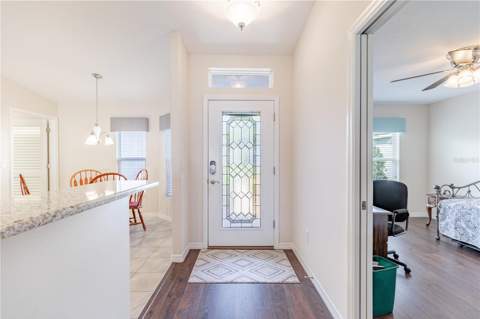 27118 Roanoke Drive, Leesburg FL - photo 15 of 40