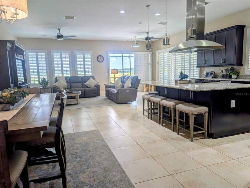 2 bedroom Single Family Residence at 290 Silver Maple Road, Cascades/Groveland Ph 4-1, Groveland — photo 5