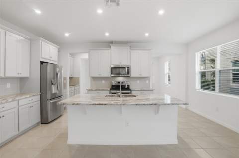 16396 Prairie School Drive, Winter Garden FL - photo 8 of 35