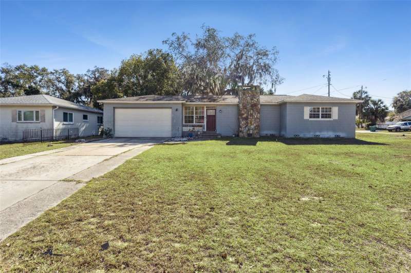 Eustis Ubeguilda Heights