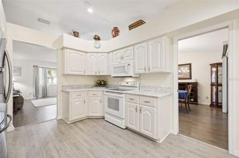 26920 Racquet Circle, Leesburg FL - photo 17 of 94
