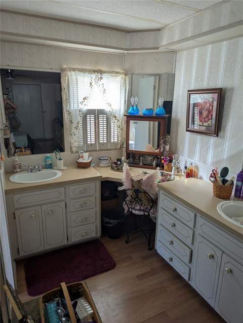 34214 Canal Drive, Pinellas Park FL - photo 17 of 23