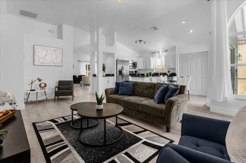 3026 Bransbury Court, Kissimmee FL - photo 6 of 30