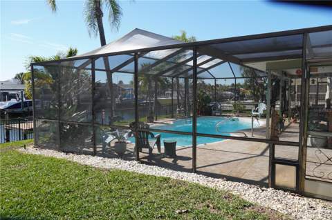 908 Sago Palm Way, Apollo Beach FL - photo 16 of 68