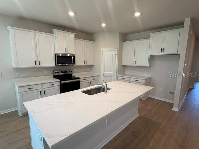 4 bedroom Single Family Residence at 4321 Silver Birch Court, Silverstone North, Palmetto — photo 2