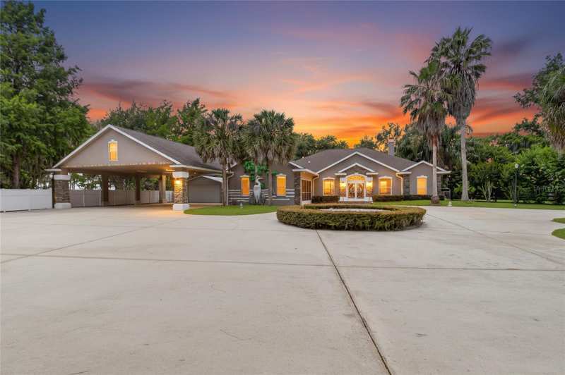 4 bedroom Single Family Residence at 14014 SE 201st Terrace, Lake Lochloose Shores, Hawthorne — photo 1