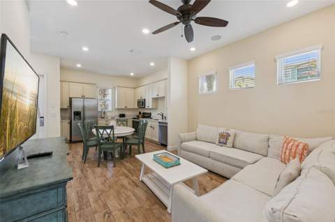 8065 Lost Shaker Lane, Kissimmee FL - photo 6 of 6
