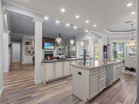12442 Lakeshore Drive, Clermont FL - photo 18 of 56