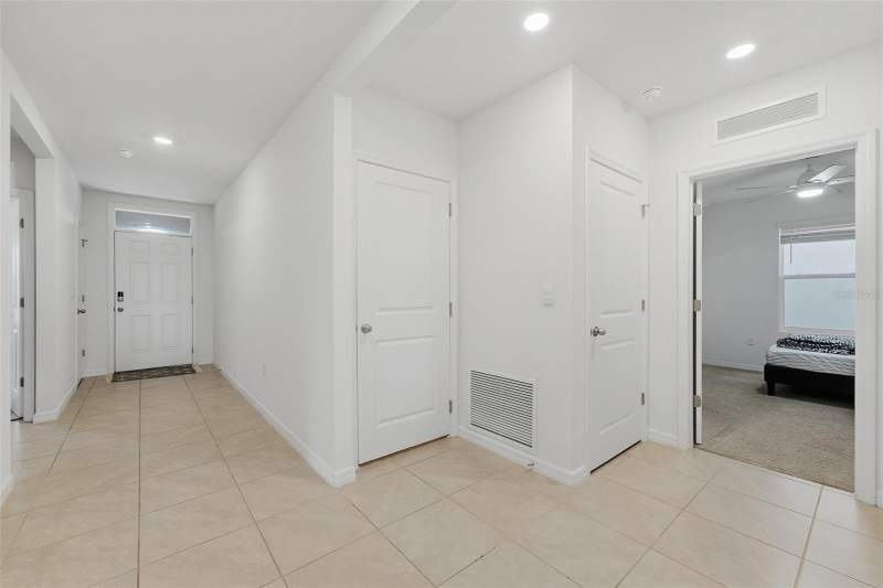 4 bedroom Single Family Residence at 4171 Basinside Court, Cove At Riverbend, Sanford — photo 5
