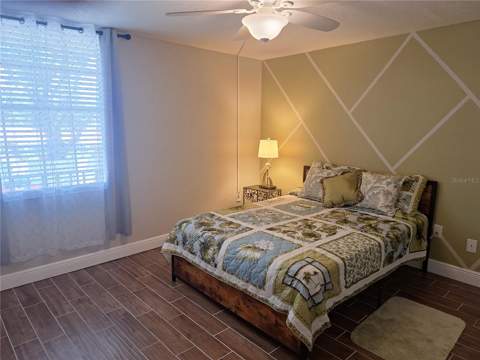809 Russell Lane #323, Brandon FL - photo 6 of 6