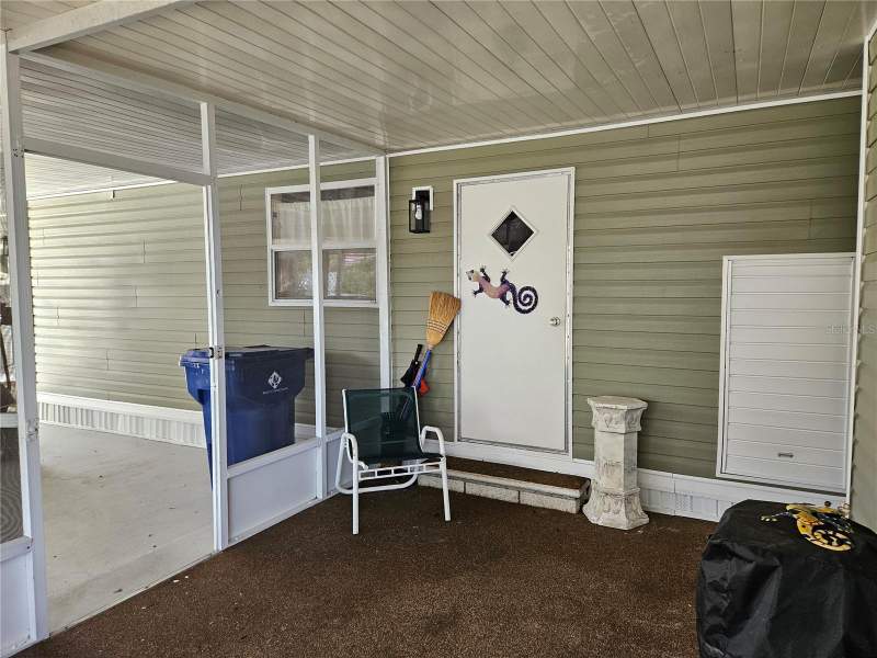 2 bedroom Manufactured Home at 217 Lake Tarpon Drive #24, Lake Tarpon Mobile Home Village, Palm Harbor — photo 3