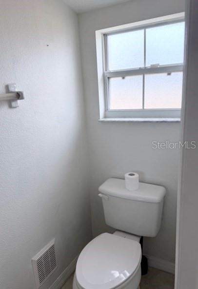 1282 S Beach Circle, Kissimmee FL - photo 16 of 55