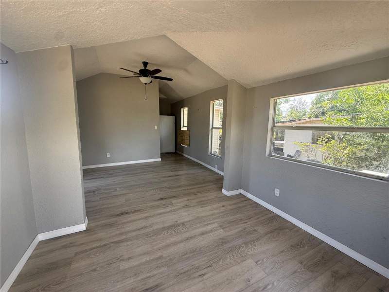 2 bedroom Single Family Residence at 2220 20th Street, Ohio Park, St Petersburg — photo 5
