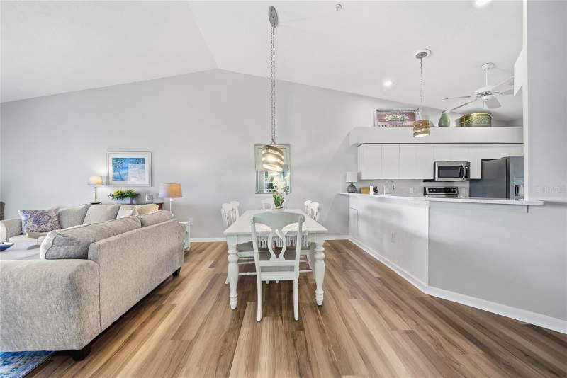 2 bedroom Condominium at 5231 Mahogany Run Avenue #321, Veranda 1 At Heritage Oaks, Sarasota — photo 5