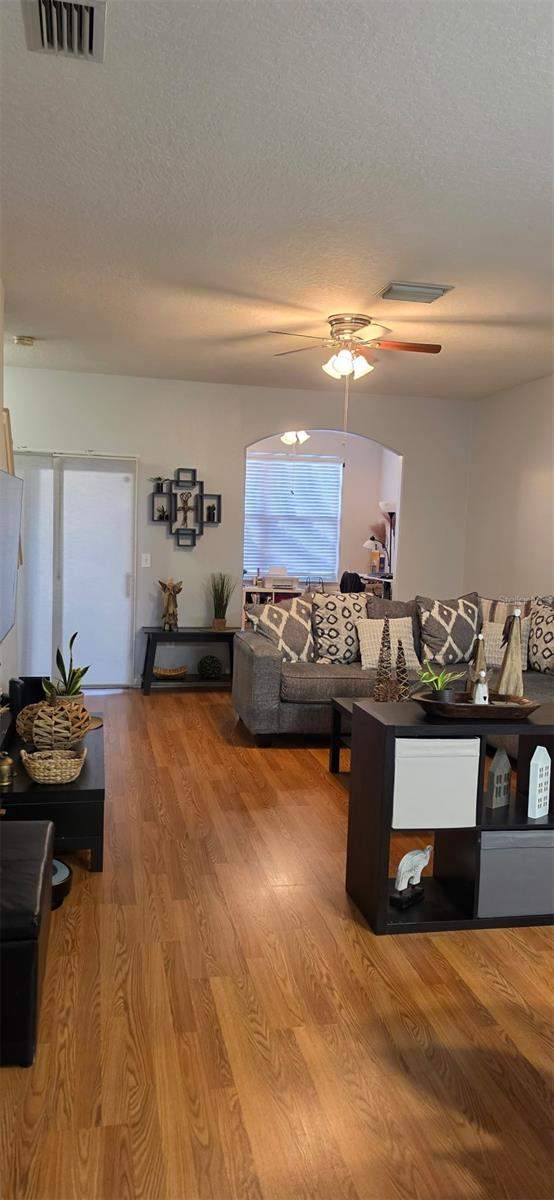 2 bedroom Townhouse at 30342 Elderwood Drive, Meadow Pointe 03 Prcl Uu, Wesley Chapel — photo 3
