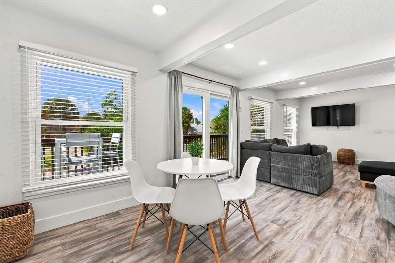 4 bedroom Single Family Residence at 113 4th Avenue, Morey Beach, St Pete Beach — photo 4