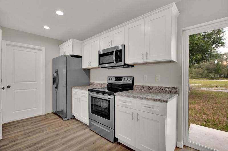 3 bedroom Single Family Residence at 2900 W Kevin Road, Avon Park Lakes, Avon Park — photo 5