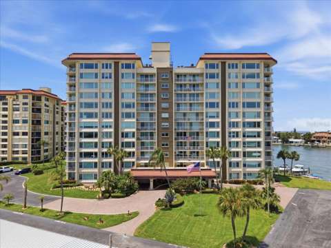 736 Island Way #1003, home for sale in Clearwater Beach 33767