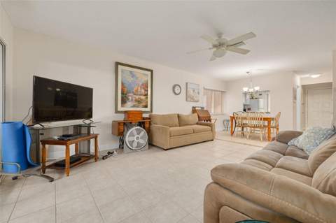 2476 Laurelwood Drive #C, Clearwater FL - photo 7 of 22