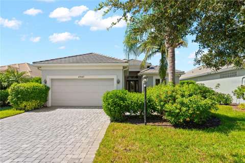 4940 Tobermory Way, home for sale in Bradenton 34211