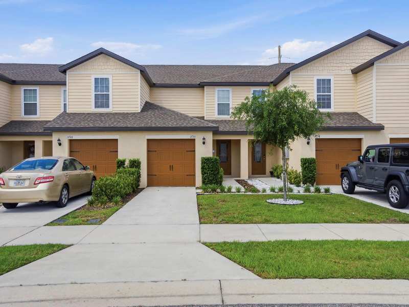 2 bedroom Single Family Residence at 1730 Wynford Circle, Hamlets/Tavares, Tavares — photo 1