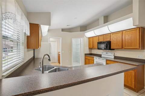 11245 Avalon Way, Spring Hill FL - photo 11 of 45