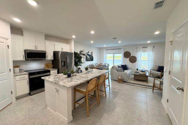 3 bedroom Townhouse at 10534 Fountain Palm Circle, Orchid Cove, Bokeelia — photo 5