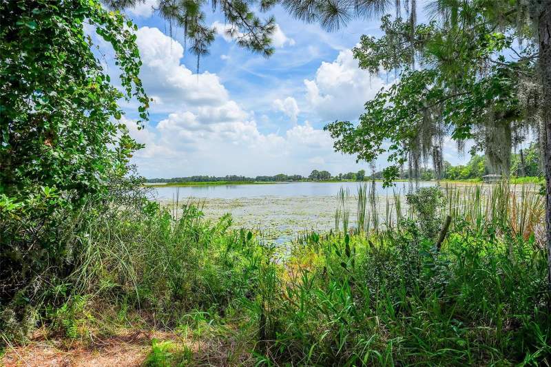 3 bedroom Single Family Residence at 10112 State Road 33, Pine Island, Groveland — photo 3