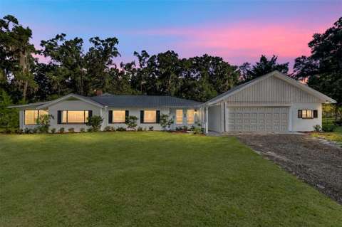 17067 NW Gainesville Road, home for sale in Reddick 32686