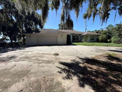 603 Lake Josephine Shores Road, $300k–$500k for sale in Sebring