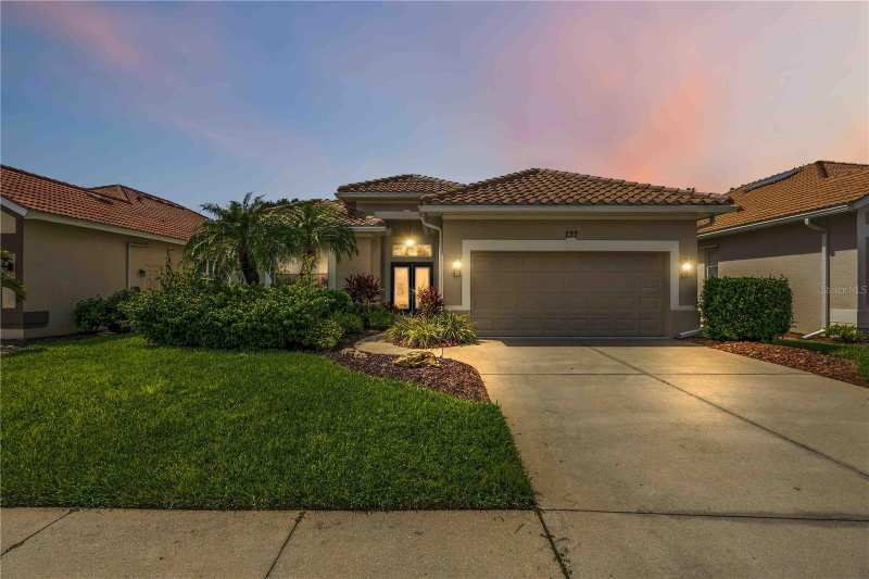 2 bedroom Single Family Residence at 737 Misty Pine Drive, Sawgrass, Venice — photo 1