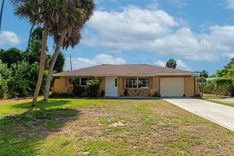 3 bedroom Single Family Residence at 1402 Viscaya Drive, Port Charlotte Sec 027, Port Charlotte — photo 1