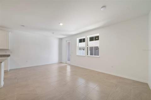 686 Lola Lane, Oviedo FL - photo 10 of 34