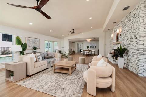 2063 Illinois Avenue, St Petersburg FL - photo 17 of 42
