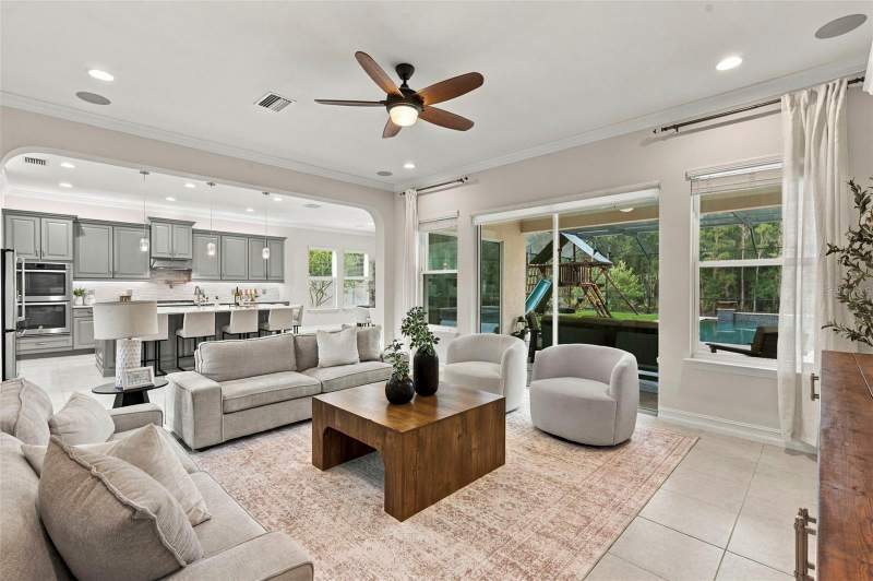 5 bedroom Single Family Residence at 29404 Picana Lane, Estancia Ph 2B1, Wesley Chapel — photo 5