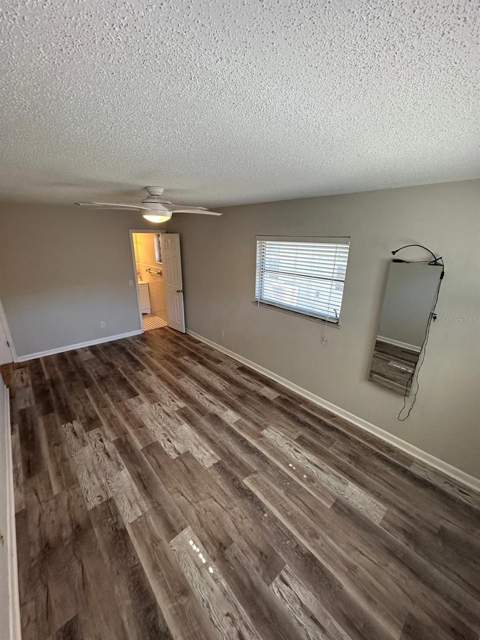 2211 Sunny View Dr, Oviedo FL - photo 6 of 48