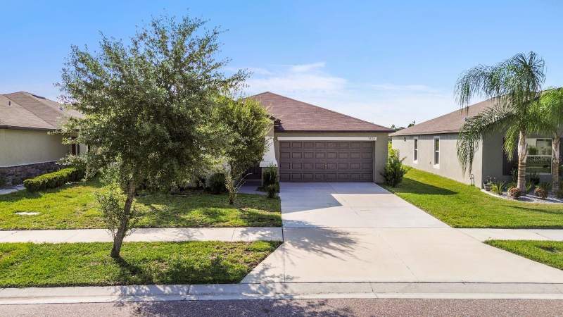 3 bedroom Single Family Residence at 9728 Channing Hill Drive, Belmont South Phase 2D Paseo Al Mar Blvd, Ruskin — photo 5