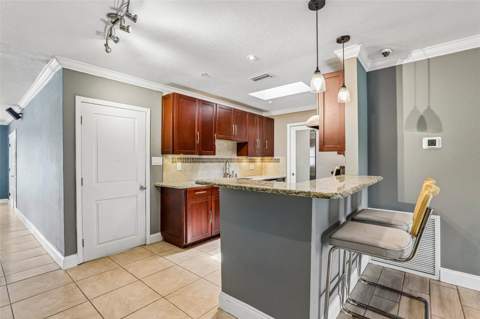 1009 Coolwood Place, Brandon FL - photo 14 of 35