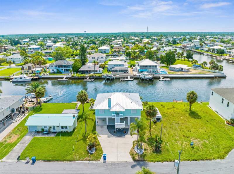 3 bedroom Single Family Residence at 4464 Jacona Drive, Gulf Coast Ret, Hernando Beach — photo 4