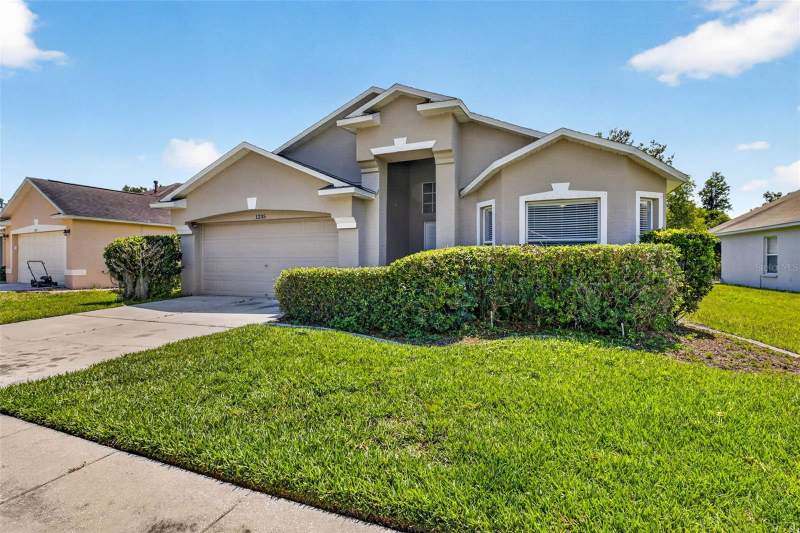 4 bedroom Single Family Residence at 1235 Katahdin Court, Meadow Pointe 03 Ph 01 Unit 1D/1E, Wesley Chapel — photo 2
