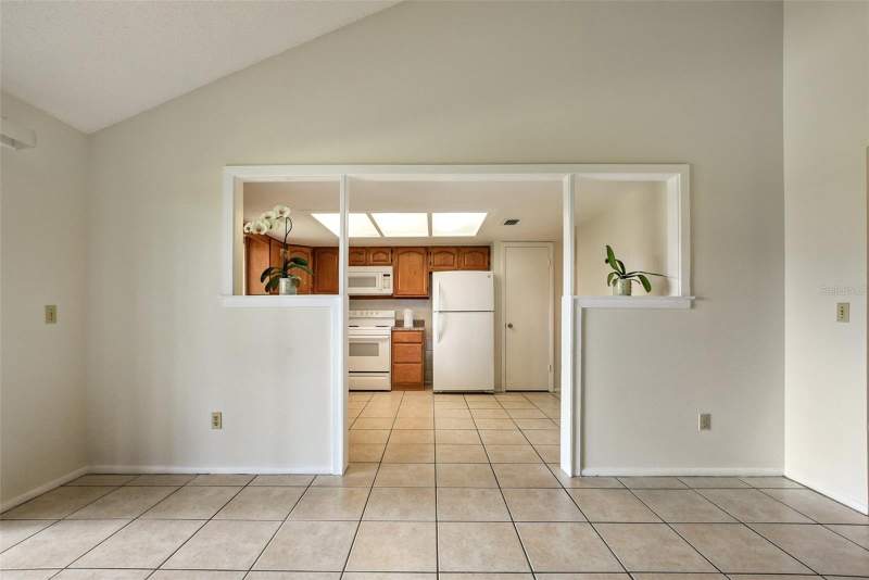 3 bedroom Single Family Residence at 309 REDWING WAY, STERLING PARK, CASSELBERRY — photo 5