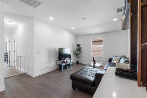 2425 Foggy Creek Circle, Clearwater FL - photo 19 of 31