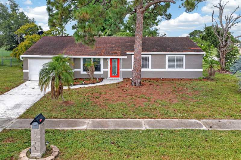 3 bedroom Single Family Residence at 6789 Miro Court, Port Charlotte Sub 52, North Port — photo 1