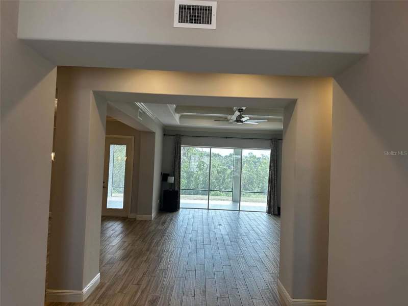 4 bedroom Single Family Residence at 17710 Palm View Circle, Palm View Acres Sub, Mount Dora — photo 4