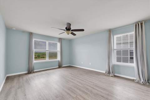 4958 White Sanderling Court, Tampa FL - photo 17 of 39