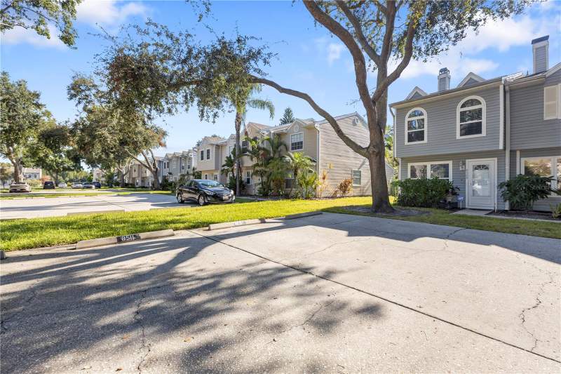 J-R ManorHomes for Sale in Tampa, FL