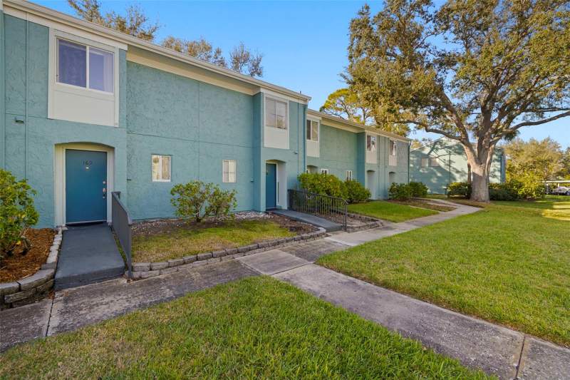 Windward Pointe